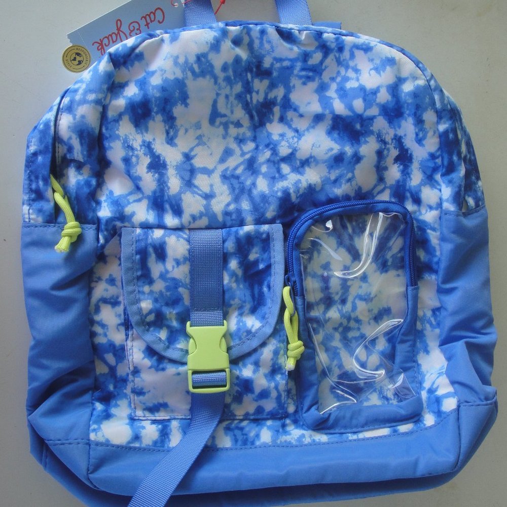 Cat & Jack BackPack Lightweight and roomy with padded straps